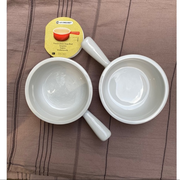 Le Creuset Other - Le Creuset Oven Safe Bowls (set of 2)
